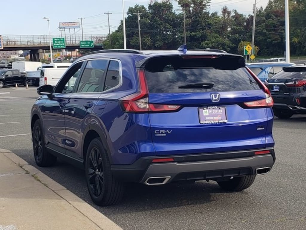 Used 2024 Honda CR-V Hybrid Sport Touring SUV