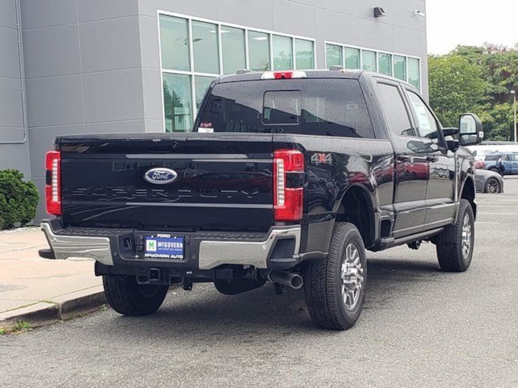 New 2026 Ford F-350SD Lariat Truck