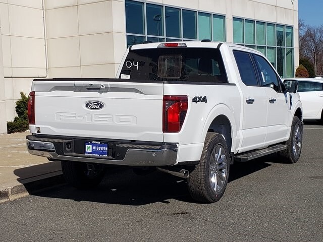 2025 Ford F-150 XLT photo 3