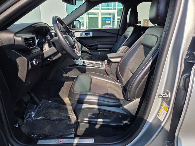 2023 Ford Explorer ST-LINE - Photo 12