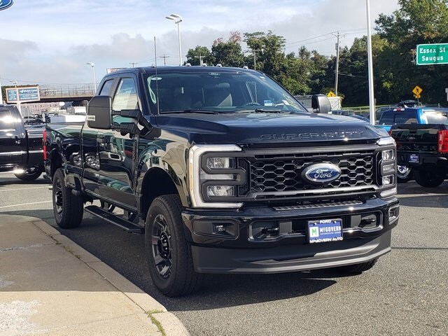 2026 Ford F-350 photo 4