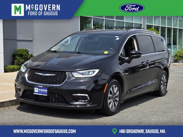 2021 Chrysler Pacifica Hybrid Touring L Hybrid's photo