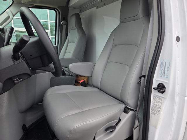 2026 Ford E-Series Cutaway Base - Photo 12