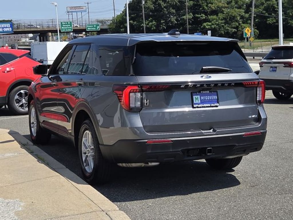 Used 2026 Ford Explorer Active SUV