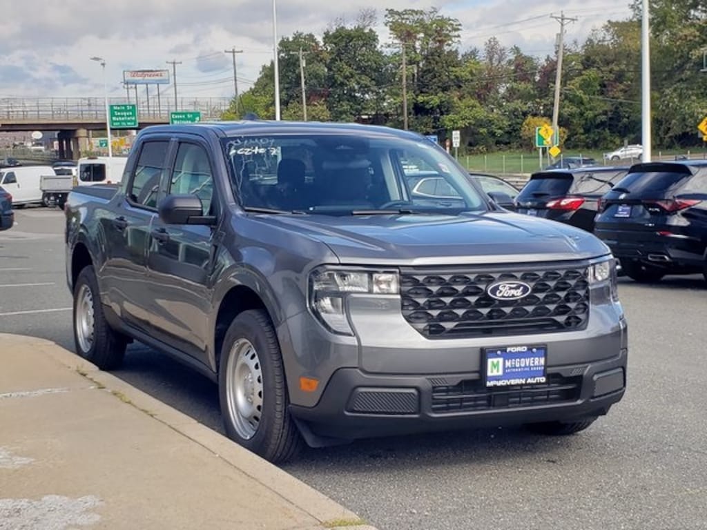 New 2025 Ford Maverick XL Truck