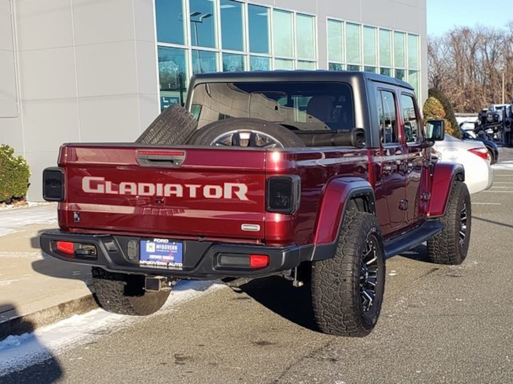 Used 2021 Jeep Gladiator Overland Truck