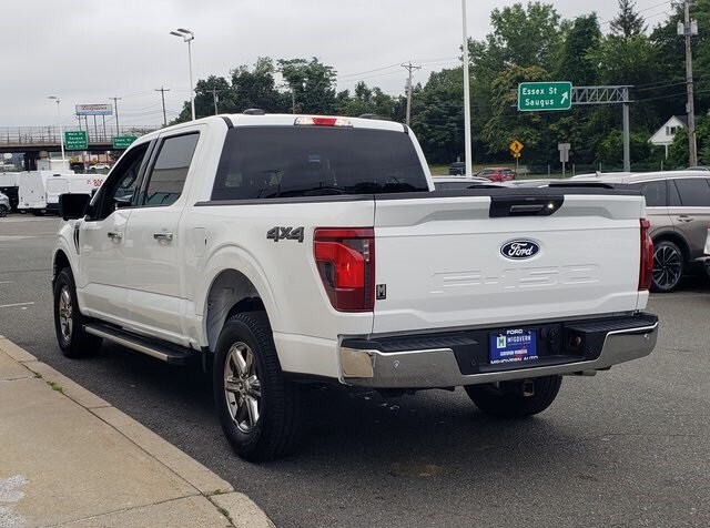 2024 Ford F-150 XLT photo 2