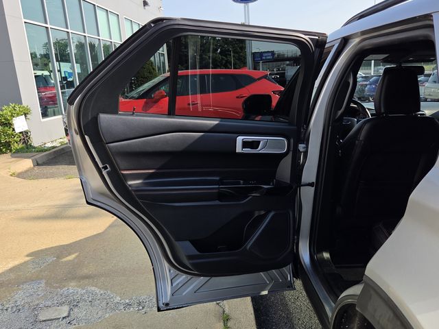 2023 Ford Explorer ST-LINE - Photo 16