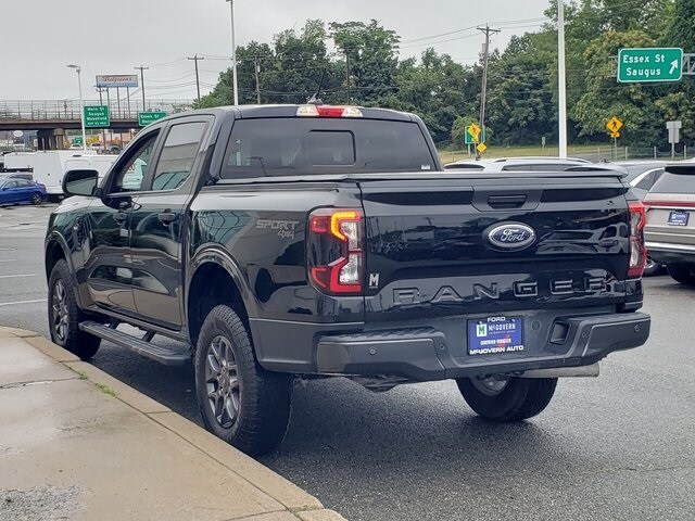 2024 Ford Ranger XLT photo 2