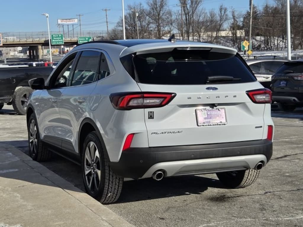 Used 2025 Ford Escape Hybrid Platinum SUV