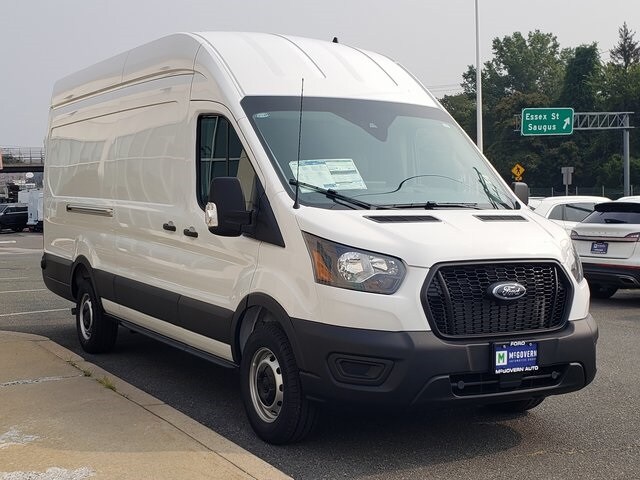 2025 Ford Transit photo 4