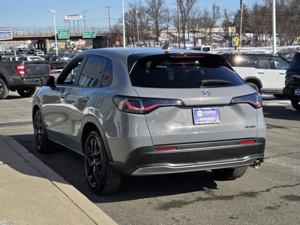 Used 2025 Honda HR-V Sport SUV