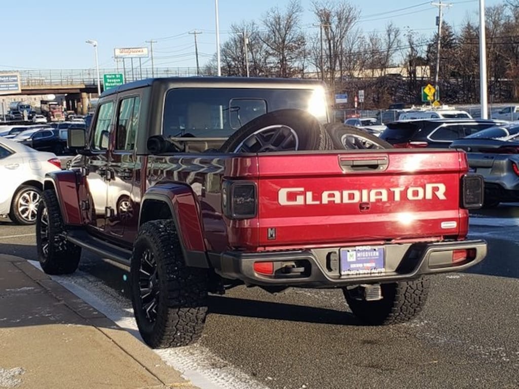 Used 2021 Jeep Gladiator Overland Truck