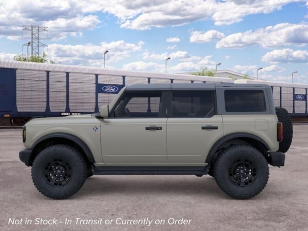 New 2026 Ford Bronco Outer Banks SUV