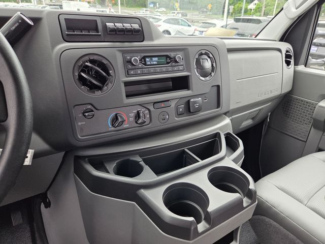 2026 Ford E-Series Cutaway Base - Photo 17