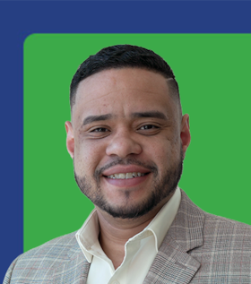 Staff member Adonis Gonzalez from 8647bd0db674