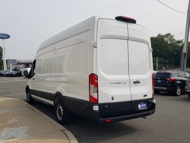 2025 Ford Transit photo 2