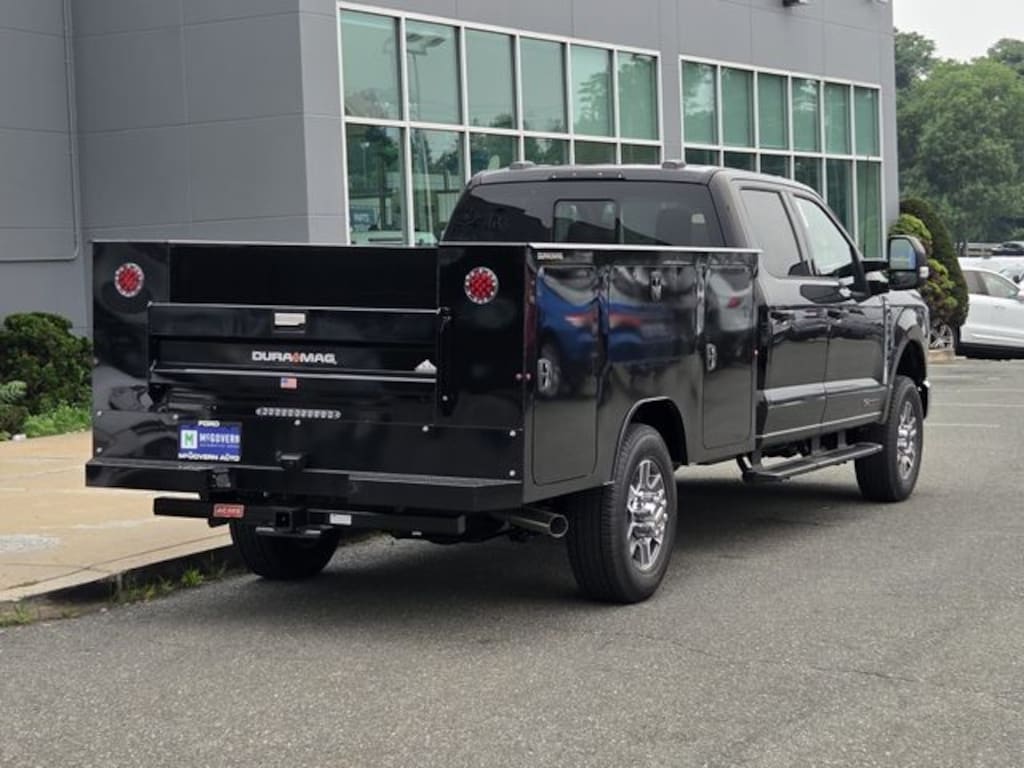 New 2026 Ford F-350SD Chassis