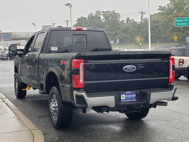 2026 Ford F-350 photo 2