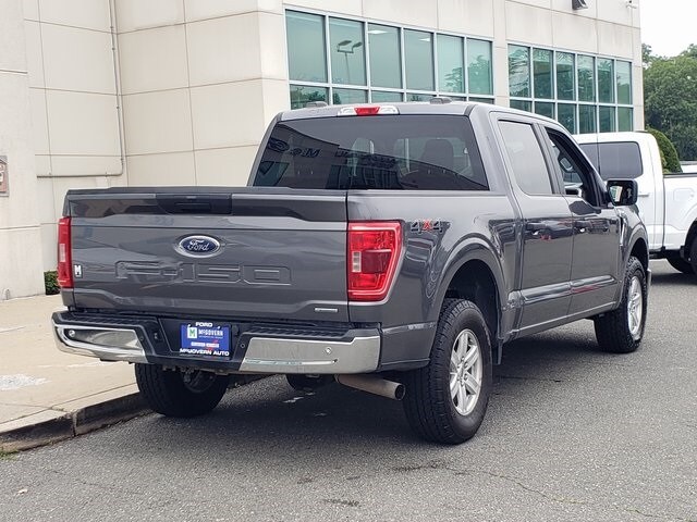 2022 Ford F-150 XLT photo 3