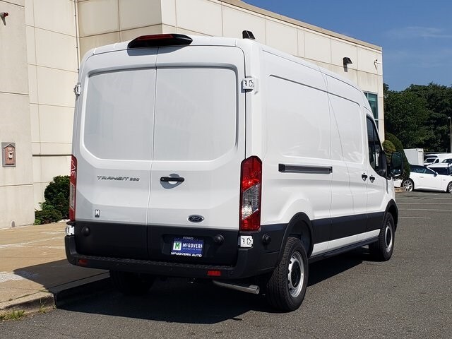 2025 Ford Transit photo 3
