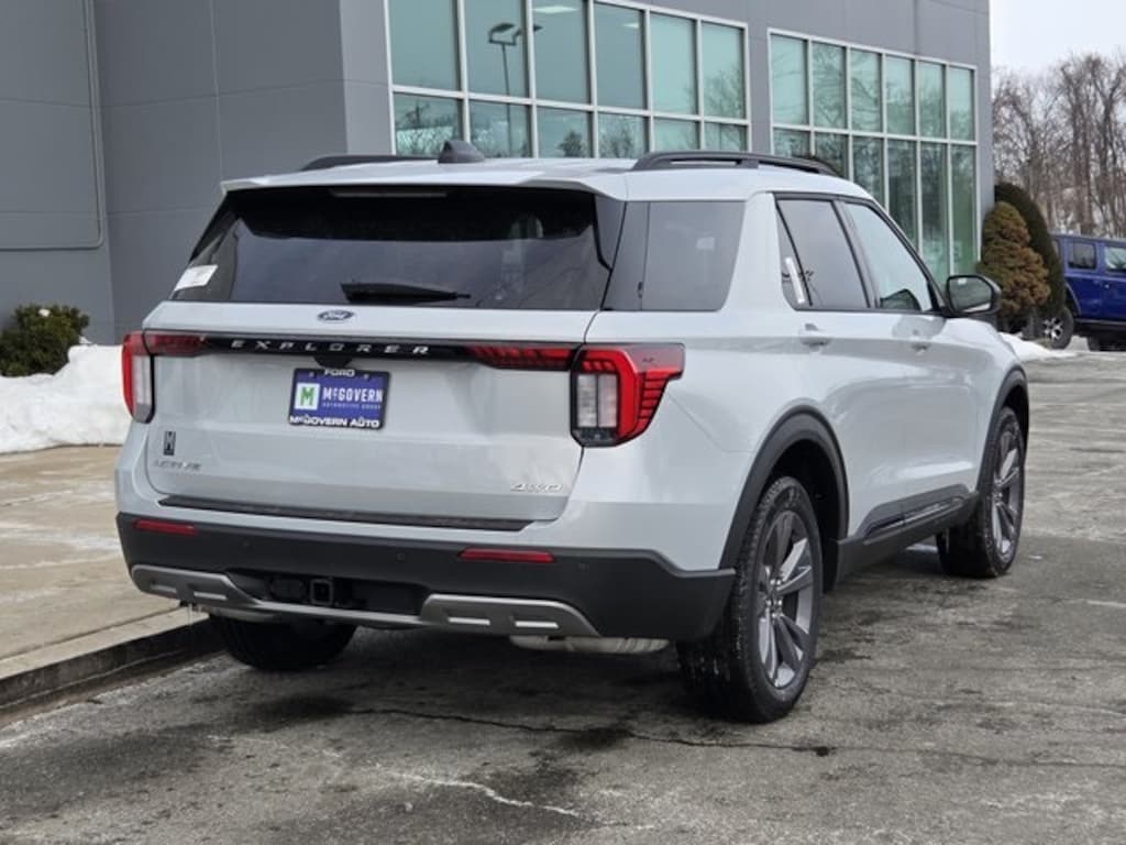New 2026 Ford Explorer Active SUV