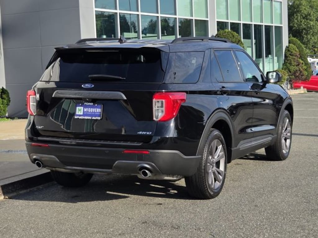 Used 2023 Ford Explorer XLT SUV