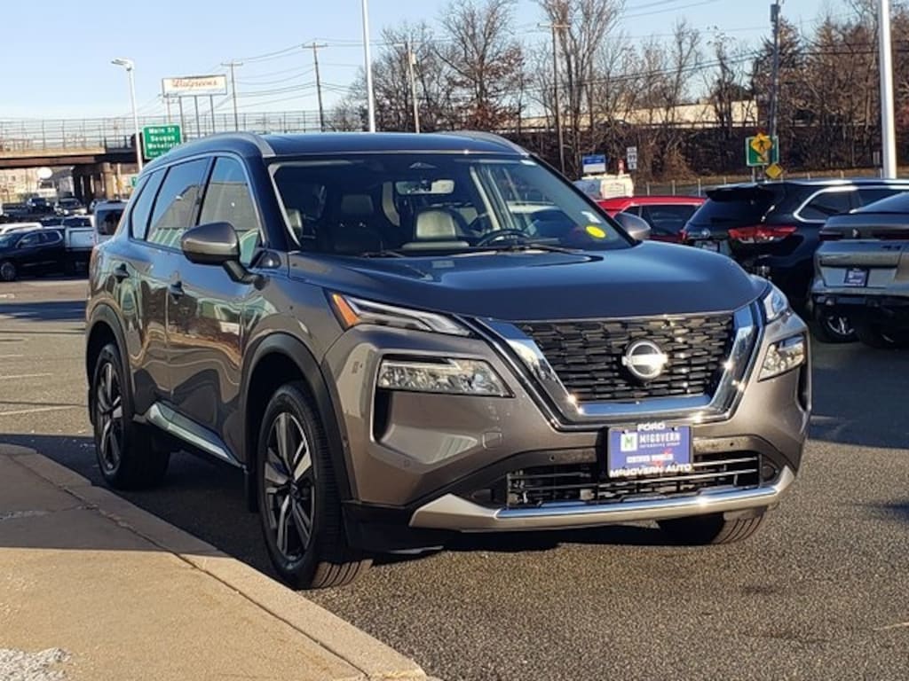 Used 2023 Nissan Rogue Platinum SUV