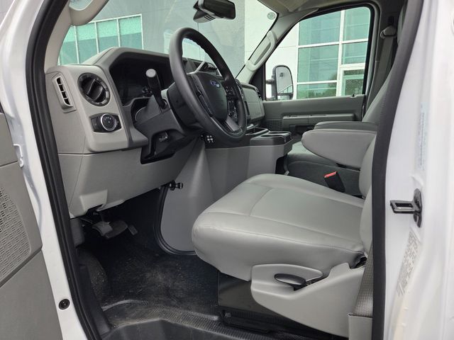 2026 Ford E-Series Cutaway Base - Photo 11