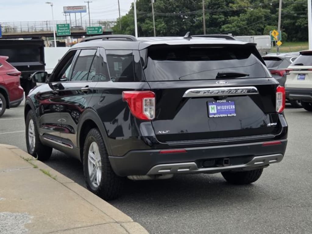 Used 2021 Ford Explorer XLT SUV