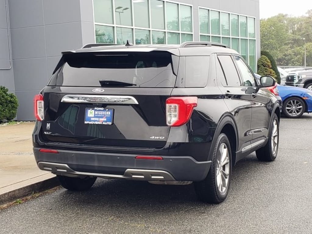 Used 2022 Ford Explorer XLT SUV