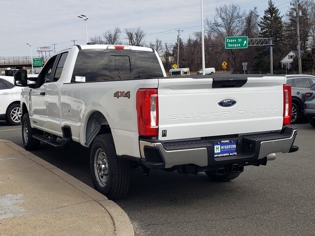 2025 Ford F-250 XL photo 3