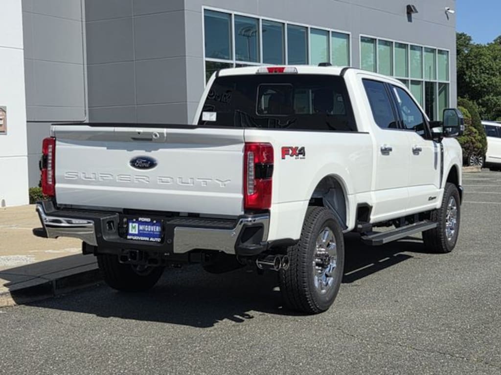 New 2026 Ford F-350SD Lariat Truck