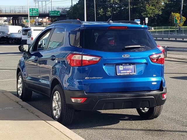 2020 Ford EcoSport SE photo 2