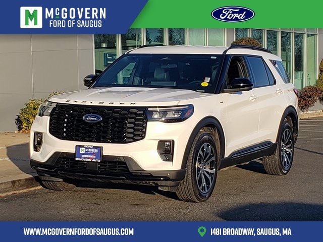 2025 Ford Explorer ST-LINE's photo