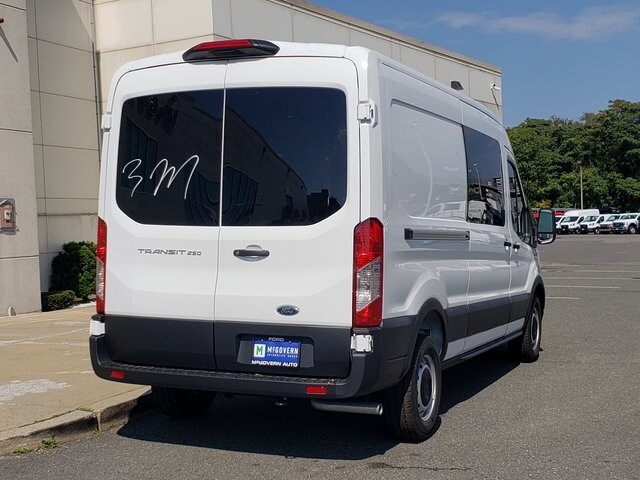 2025 Ford Transit photo 2