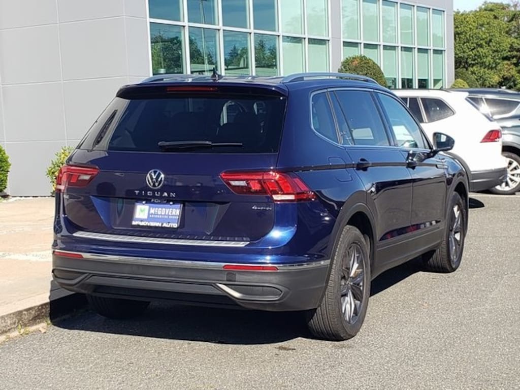 Used 2023 Volkswagen Tiguan 2.0T SE SUV