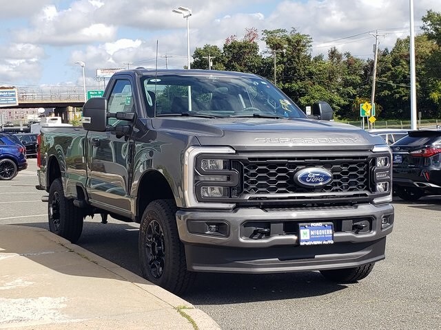 2026 Ford F-350 photo 4