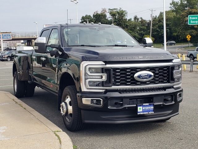 2026 Ford F-350 photo 4