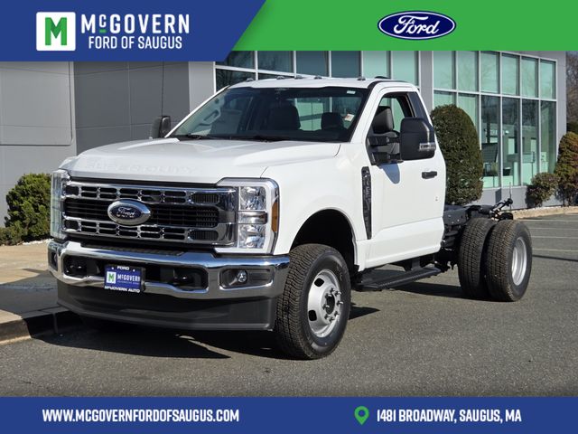 2026 Ford F-350 XL 4x4 Regular Cab 145-In DRW's photo