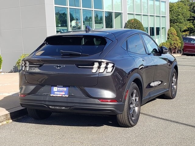 2021 Ford Mustang Mach-E Select photo 2