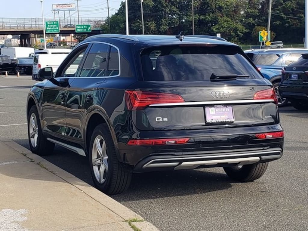 Used 2023 Audi Q5 40 Premium SUV