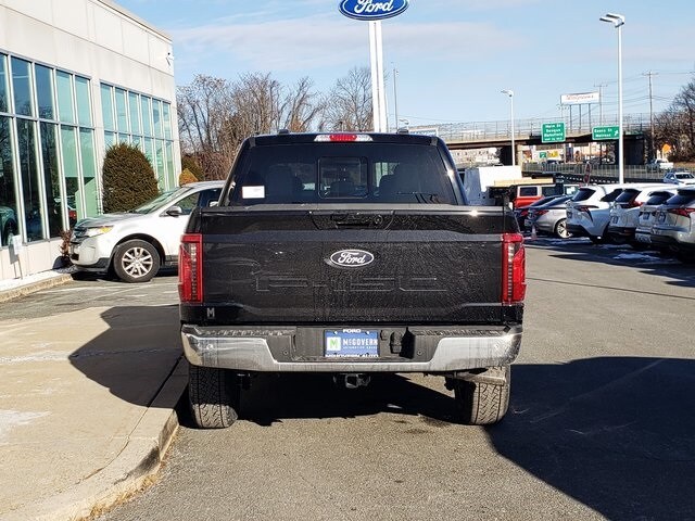 2025 Ford F-150 XLT photo 4