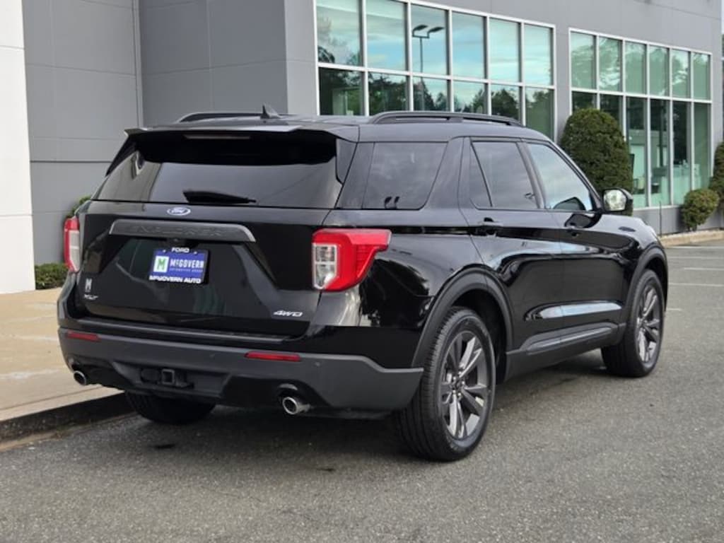 Used 2023 Ford Explorer XLT SUV