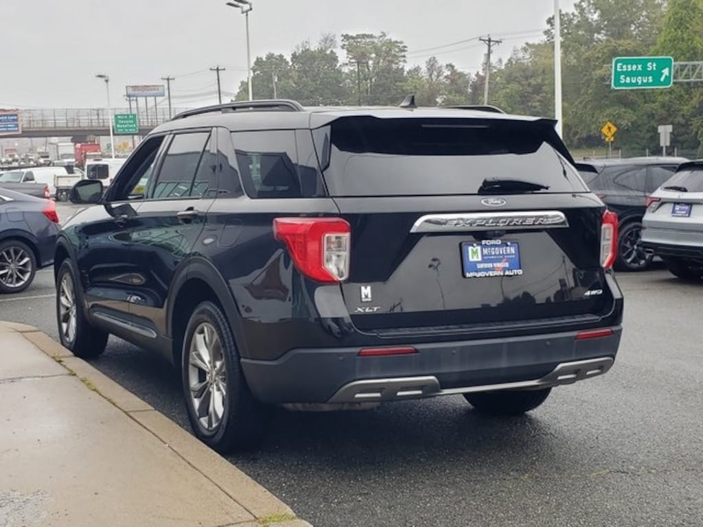 Used 2022 Ford Explorer XLT SUV