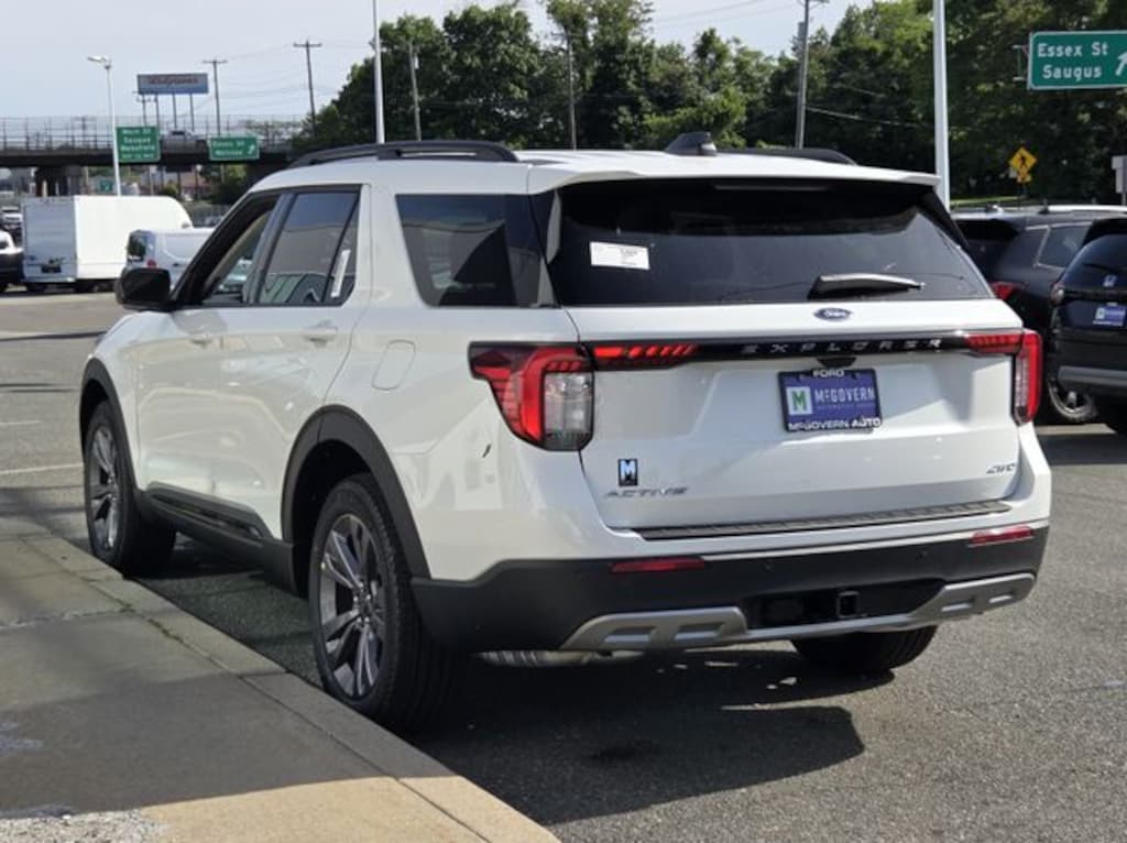New 2026 Ford Explorer Active SUV