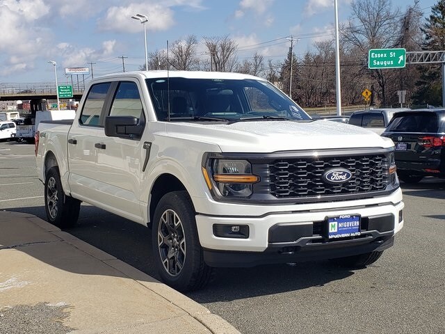 2025 Ford F-150 STX photo 4