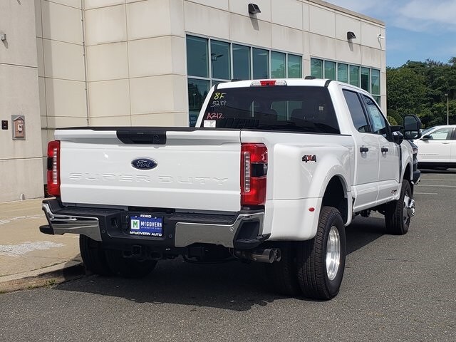 2026 Ford F-350 photo 3