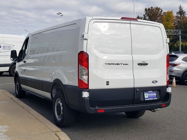 2026 Ford Transit photo 2