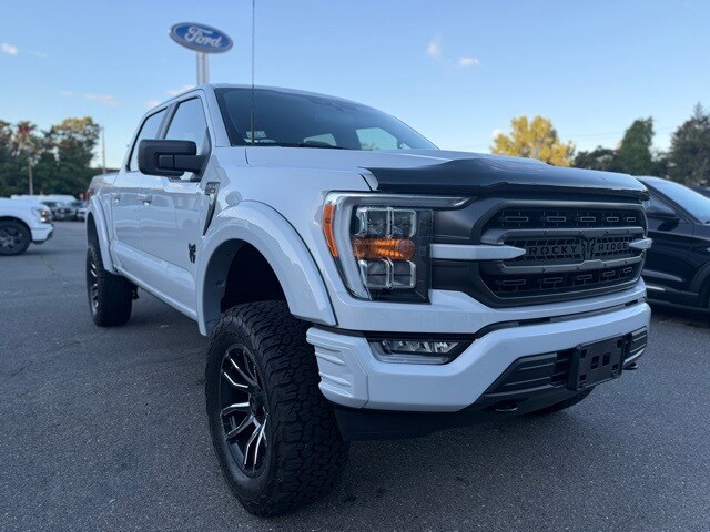 2022 Ford F-150 XLT photo 2